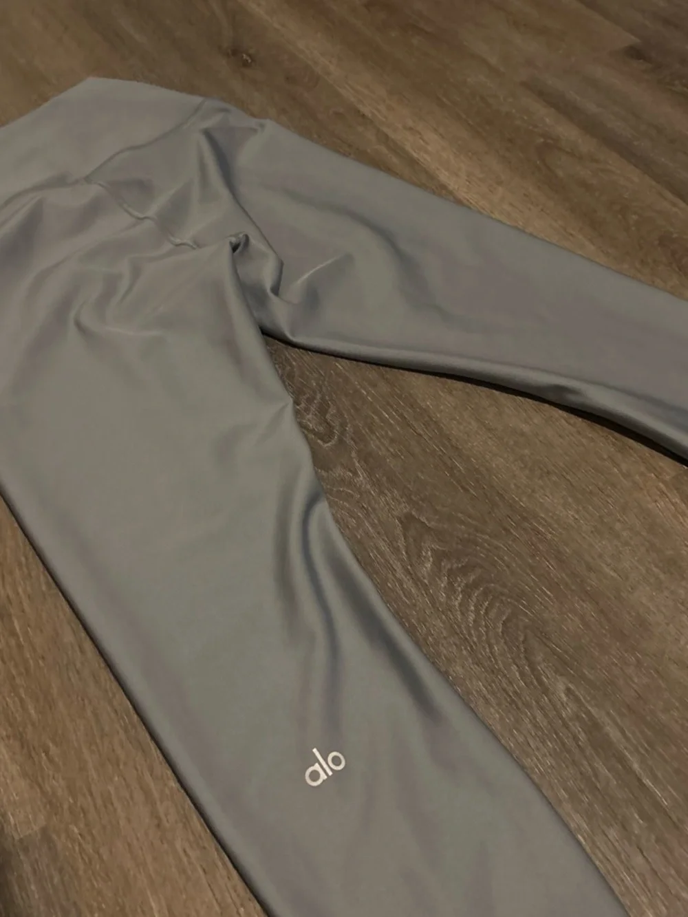 ALO Yoga High-Waist Airlift Legging Winter Frost - Picture 2 of 3